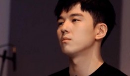 娱乐圈吃瓜男导演小说,导演的瓜田秘事