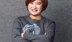 边吃边说娱乐圈瓜的博主,边吃边说博主带你探秘明星幕后故事